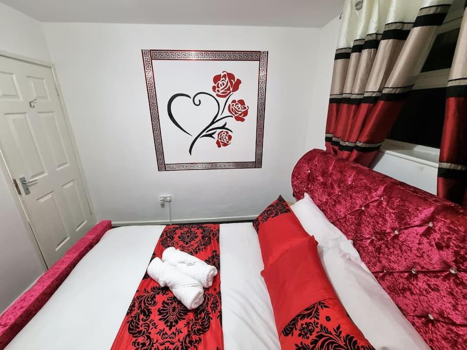 *C.Sani* Setup For Your Most Relaxed & Amazing Stay + Free Parking + Free Fast Wifi * Leeds  Luaran gambar